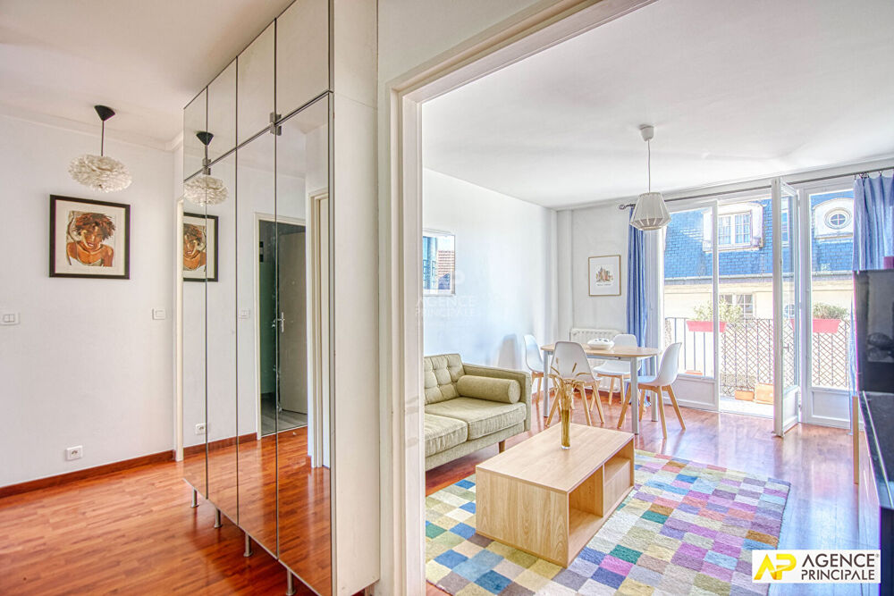 Vente Appartement Versailles Notre-Dame Les Prés - Appartement 3 pièces 55.49 m² carrez situé au 2ème étage  avec balcon, cave et parking Versailles