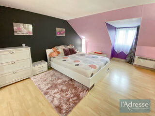  Maison  vendre 9 pices 165 m