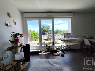  Appartement à vendre 4 pièces 77 m²