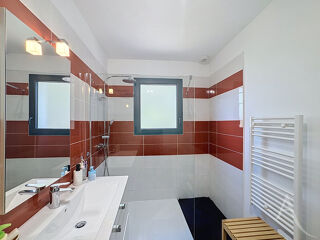  Maison à louer 5 pièces 138 m²