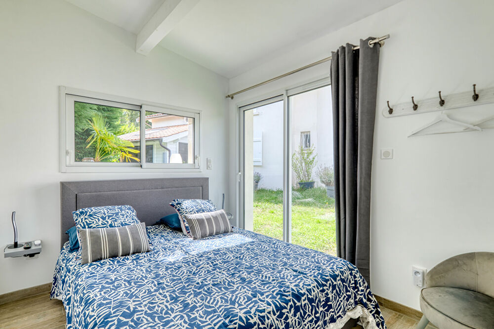 � vendre  Maison Saint-Genis-les-Olli�res (69290)