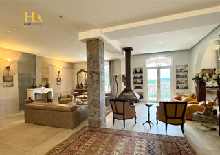  Maison � vendre 6 pi�ces 242 m�