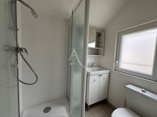  Appartement à louer 2 pièces 40 m²