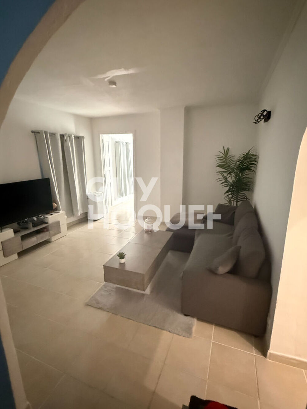 Location Appartement APPARTEMENT 62.76 M² TARASCON 3 PIÈCES Tarascon