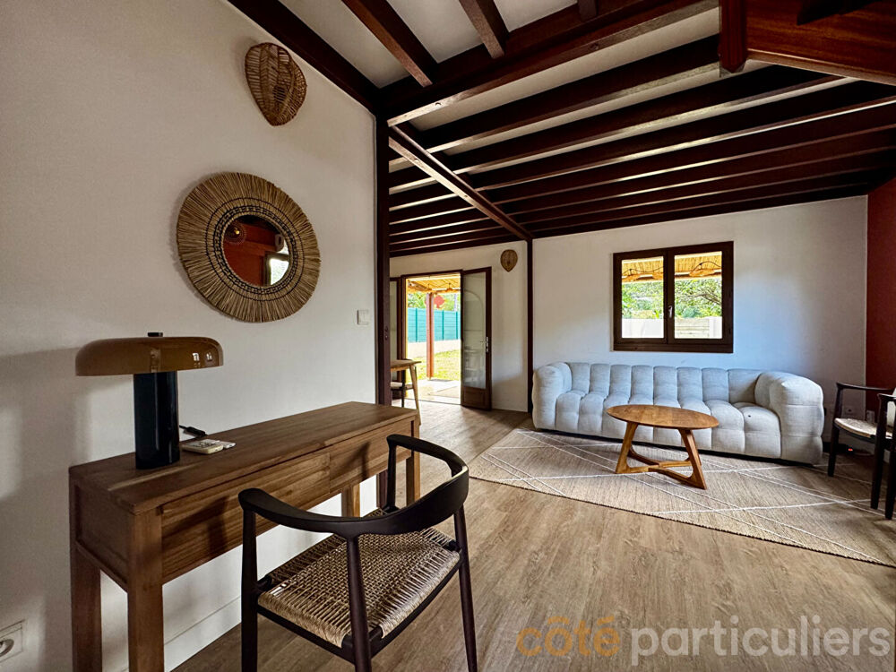 � vendre  Maison L' �tang-Sal� (97427)