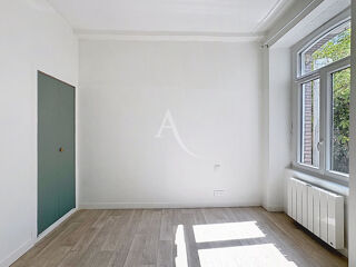  Appartement à louer 2 pièces 28 m²