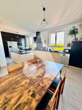  Maison à vendre 11 pièces 340 m²