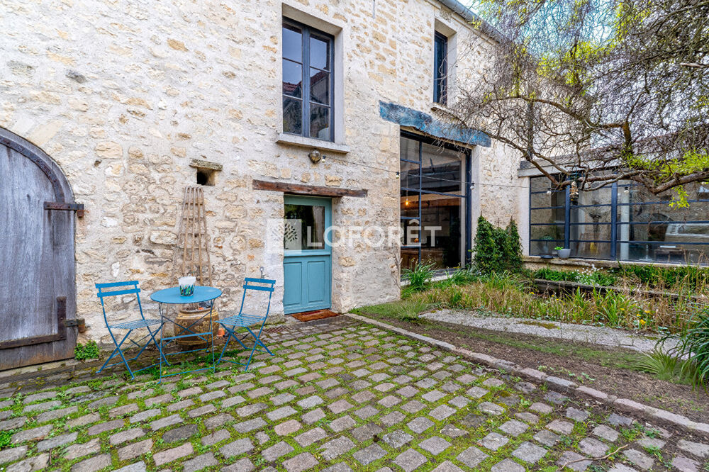 Bâtisse de caractère 7 pièce(s) 231,59 m2