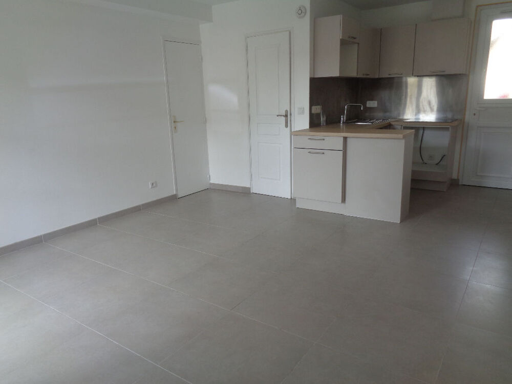 Location Appartement A LOUER - CHILLY-MAZARIN- STUDIO 30,43 m² Chilly mazarin