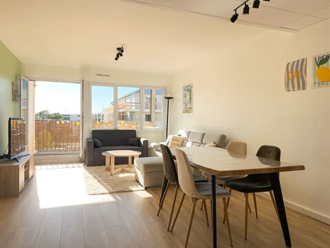   Appartement T3 de 68 m²  avec balcon, cave et ascenseur - Les Ponts-de-Cé Appartement - 3 pièce(s) - 69 m²