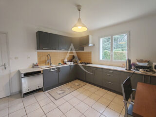  Maison  vendre 5 pices 146 m