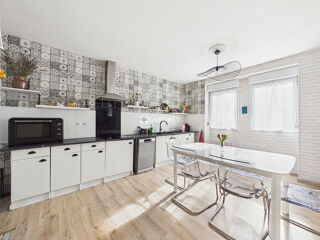  Maison � vendre 7 pi�ces 190 m�