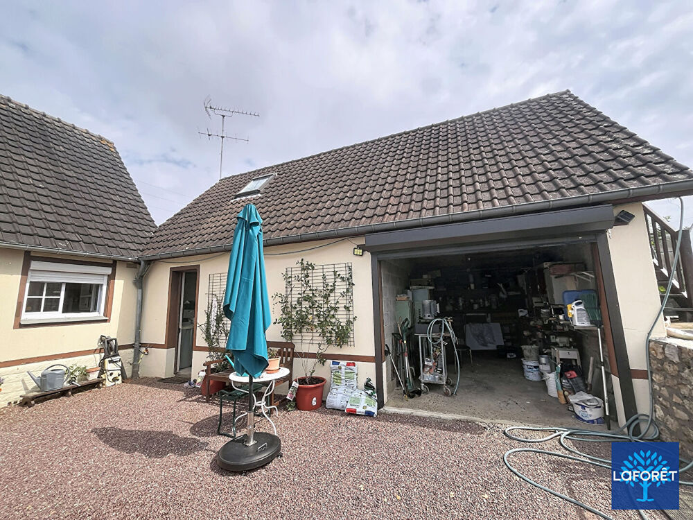 Vente Maison Maison Menneval 5 pièces 100 m2 Bernay
