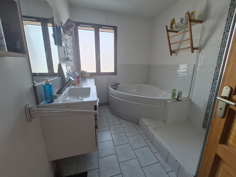 Vente Maison Maison individuelle semi plain-pied  Secteur recherché  - Raismes Raismes