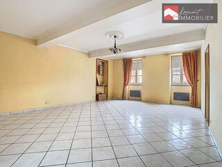  Immeuble à vendre 6 pièces 220 m²