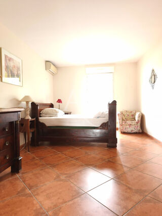  Appartement � vendre 5 pi�ces 162 m�