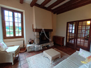  Maison  vendre 6 pices 250 m