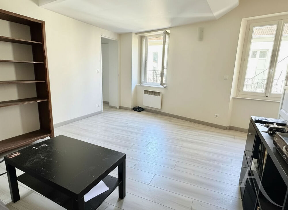 Vente Appartement Appartement Chaville  rive gauche 3 pièces en duplex 2 chambres ideal investisseur proche fôret Chaville