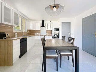  Maison à vendre 4 pièces 142 m²