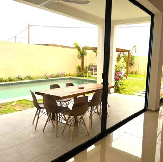  Maison � vendre 5 pi�ces 175 m� Ngaparou