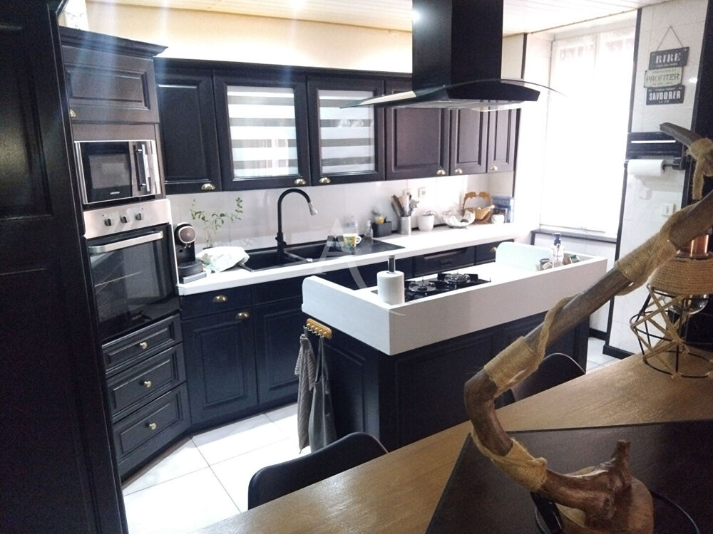 Vente Maison A vendre maison Val de Dagne 145 m² type 5 avec patio et terrasse Montlaur