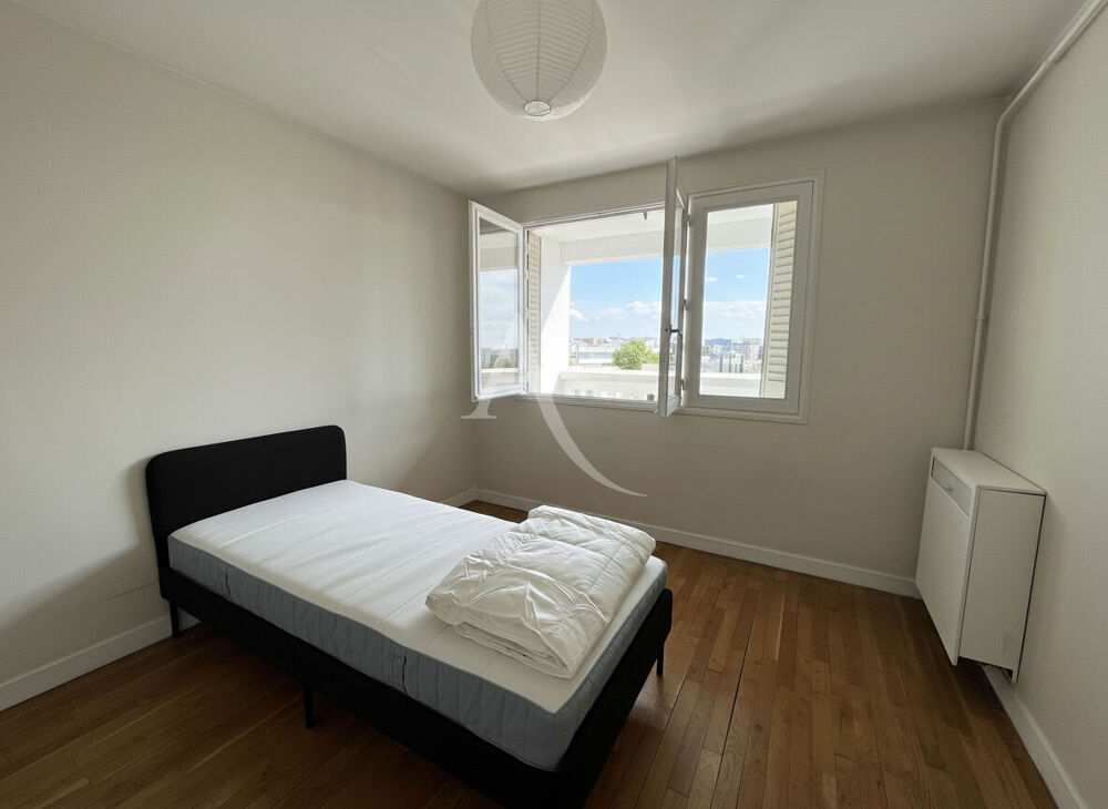 Location Appartement Appartement  3 pièces meublé Dernier étage sans vis-à-vis Villeurbanne