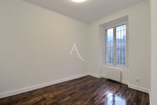  Appartement à louer 2 pièces 26 m²