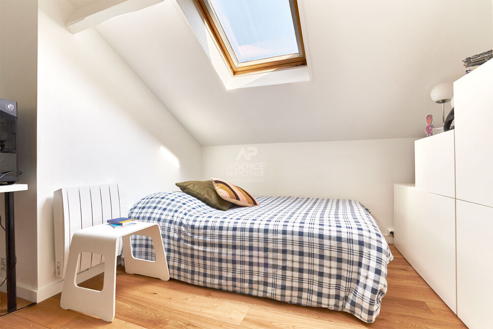 Vente Appartement Duplex cocooning Saint Germain En Laye 4 pièces 85.67 m2 au sol Saint germain en laye