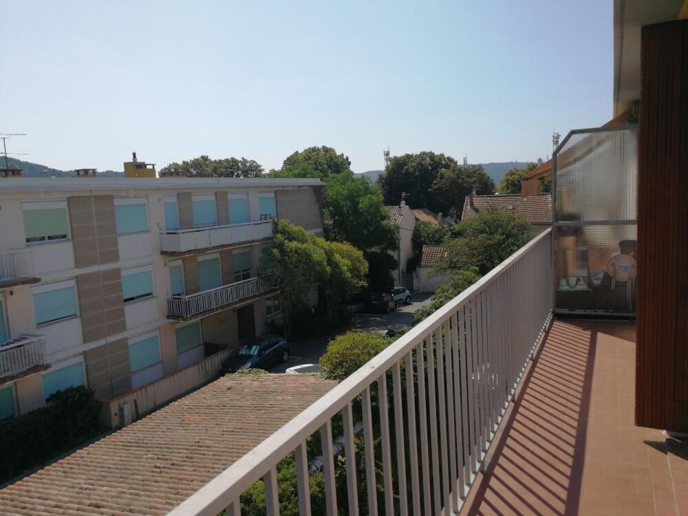 Location Appartement Appartement Type 1 dernier étage - Traverse La Torse Aix en provence