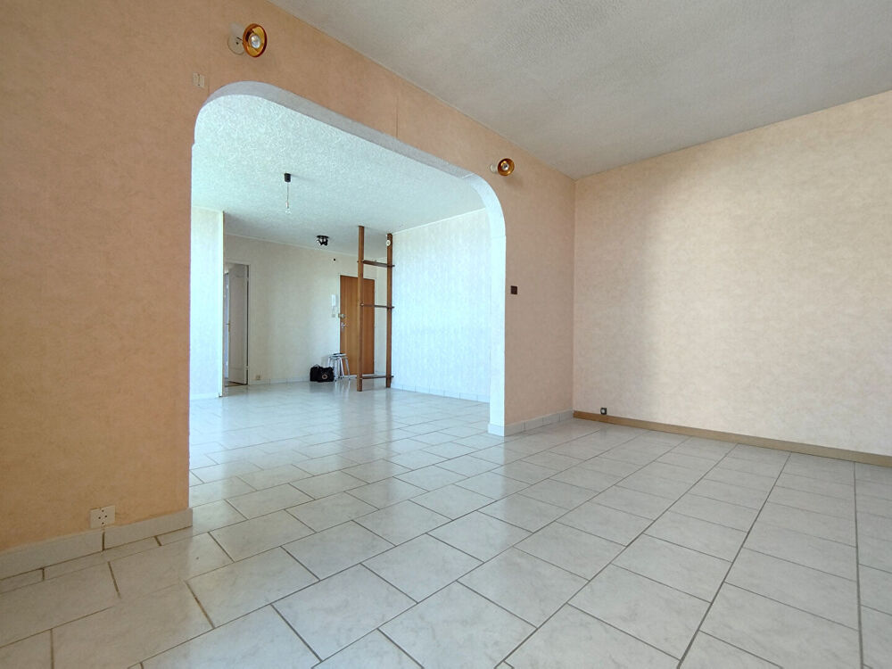 Appartement 4 pièces 70 m² · à Saint Pierre des Corps · 70 m² · 79 710 €