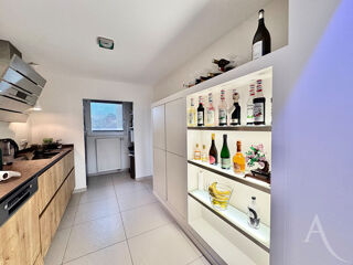  Immeuble à vendre 9 pièces 253 m²