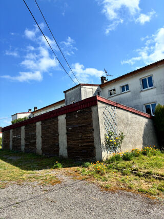 Immeuble à vendre 15 + pièces 250 m²
