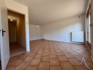  Maison à louer 4 pièces 79 m²