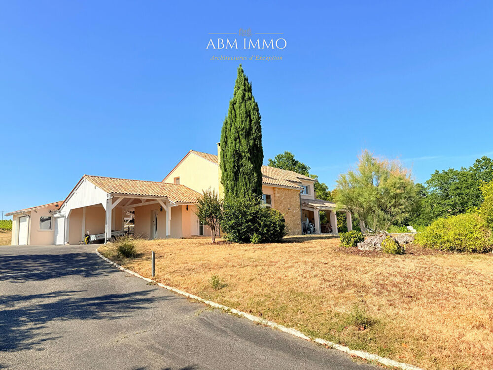 VILLA D'ARCHITECTE D'EXCEPTION de 205 M2 à MONBAZILLAC