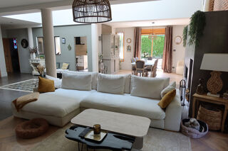  Maison � vendre 7 pi�ces 272 m�