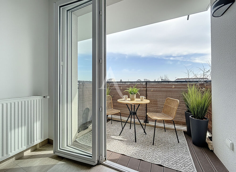 Appartement à Meaux dans une résidence de 2017 - proche Pâtis et avenue Foch - 2 pièces - balcon et place de parking en sous-sol