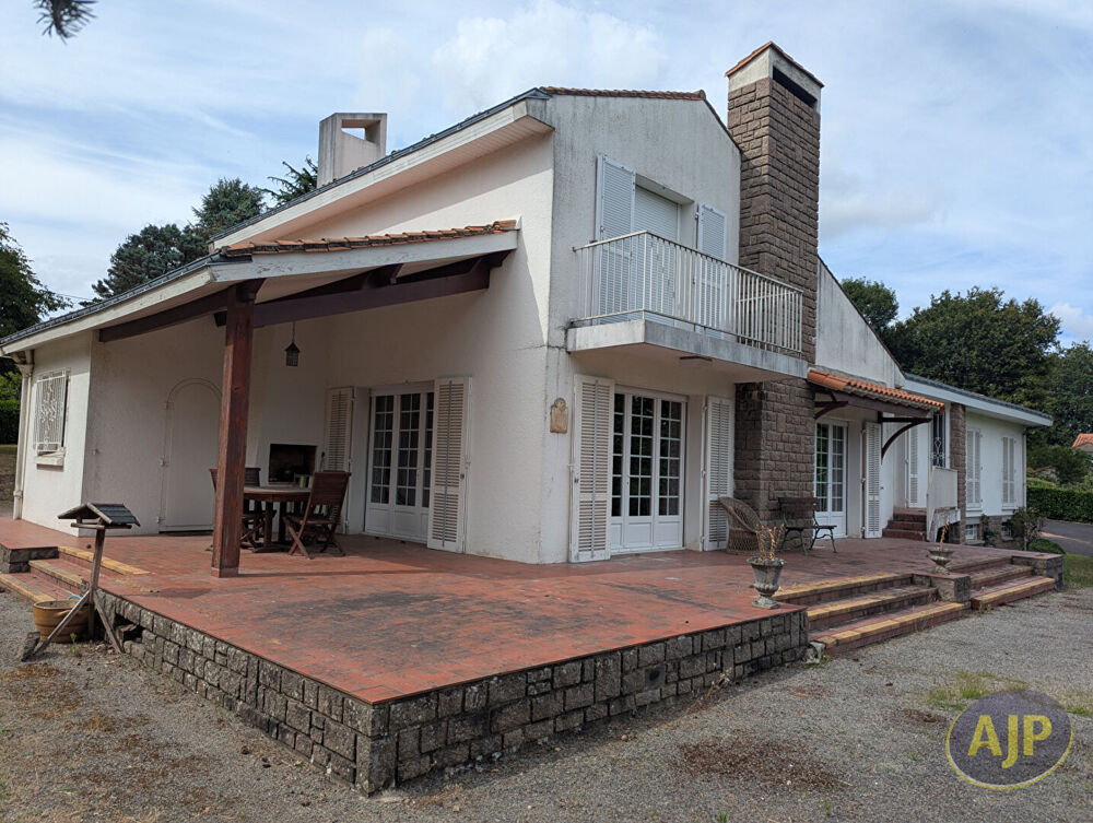 propriété centre bourg Boussay