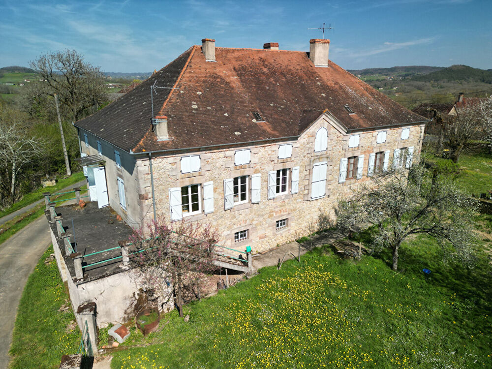 Vente Maison Maison La Chapelle Aux Saints 9 pièce(s) 220.85 m2 La chapelle aux saints