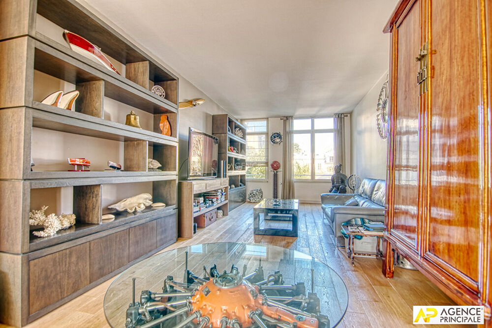 à vendre  Appartement Versailles (78000)