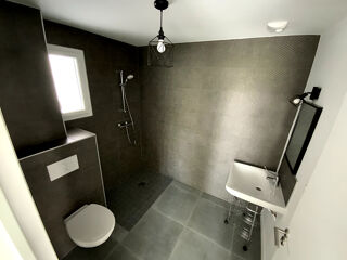 Appartement à louer 2 pièces 38 m²