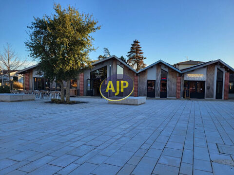   LOCAL COMMERCIAL LACANAU BOURG 