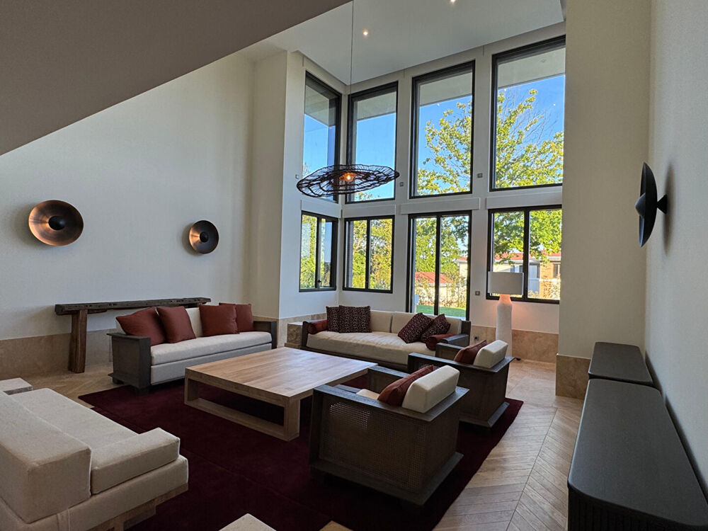 � vendre  Villa Magny-le-Hongre (77700)