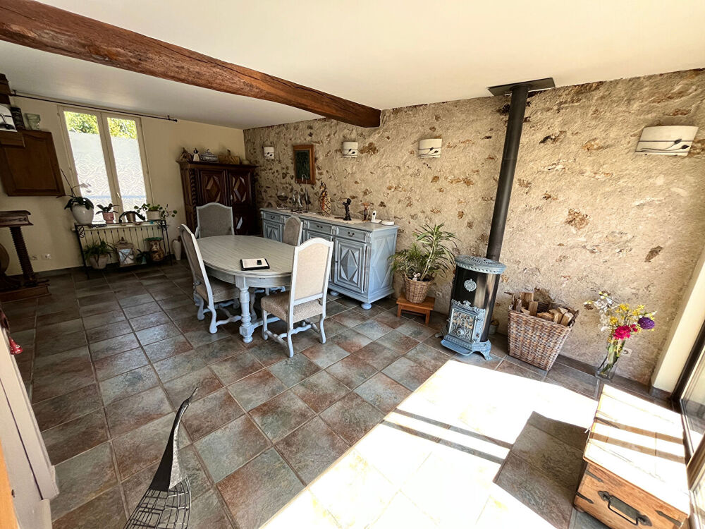 Vente Maison Maison 3 chambres 110m² - 285000 Doue