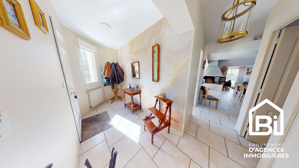 Vente Maison Maison Familiale de 185 m2 avec piscine chauffée Frenouville
