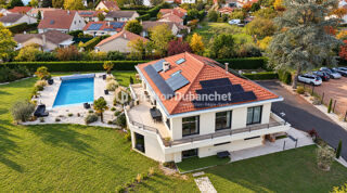 Maison 7 pièces 200 m² · à Riorges · 200 m² · 499 000 €