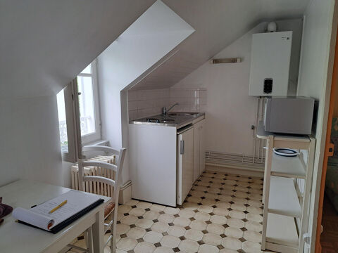   NEVERS STUDIO PROCHE ISAT Appartement - 1 pièce(s) - 20 m²