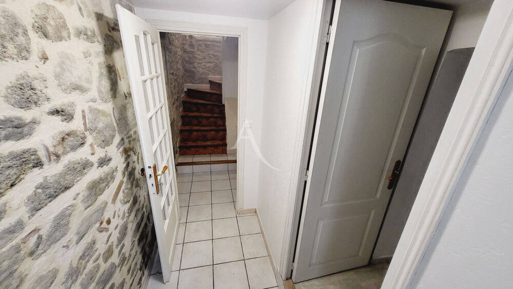 MAISON 2 CHAMBRES AVEC GARAGE A PEZENS