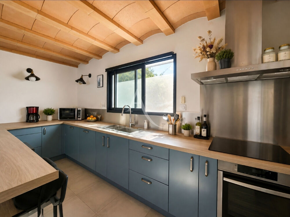 Vente Maison Maison Poussan 5 pièce(s) 136 m2 + piscine+ jardin+ garage Poussan