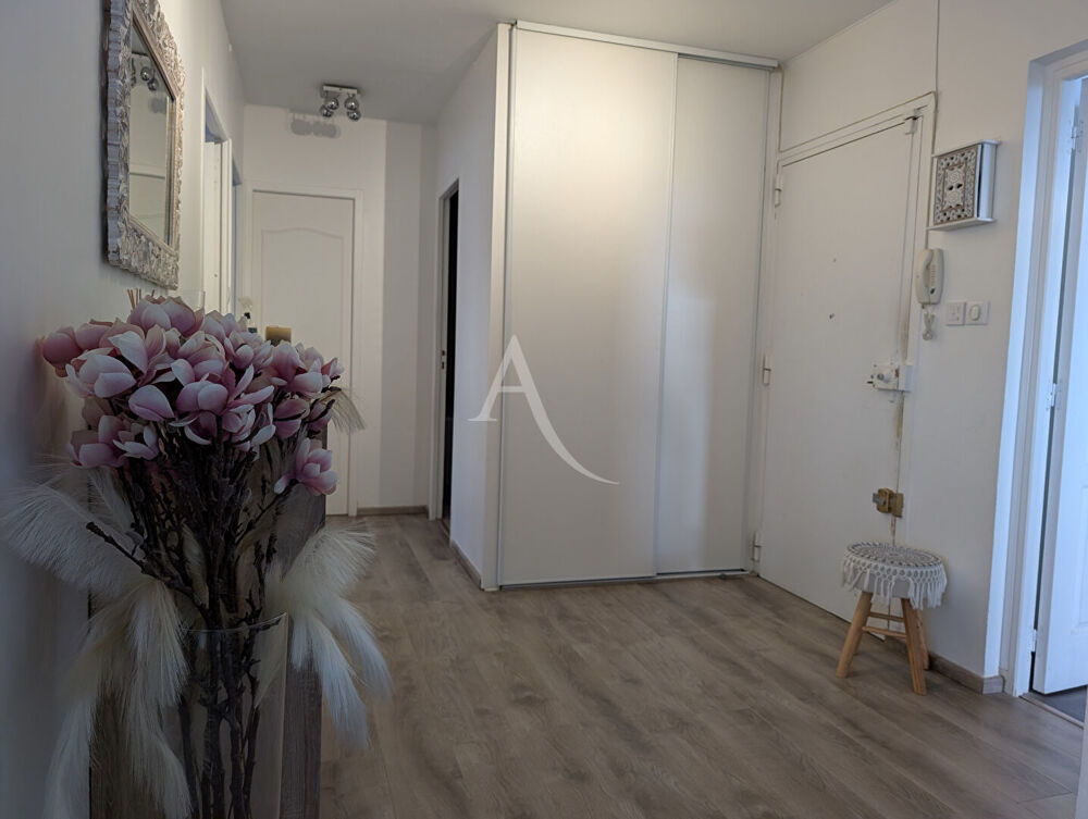 Vente Appartement Appartement Bourg En Bresse 3 pièce(s) 62.76 m2 Bourg en bresse