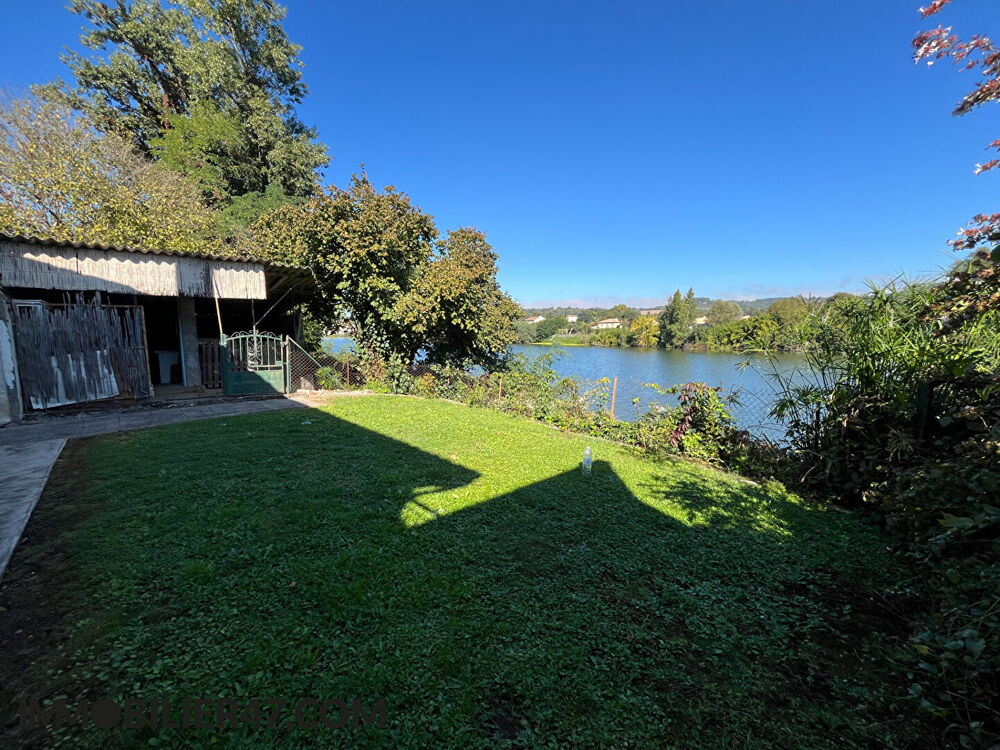 Location Maison CLAIRAC, MAISON AVEC ACCES AU LOT, 2 chambres, dépendance,jardin, garage. Clairac